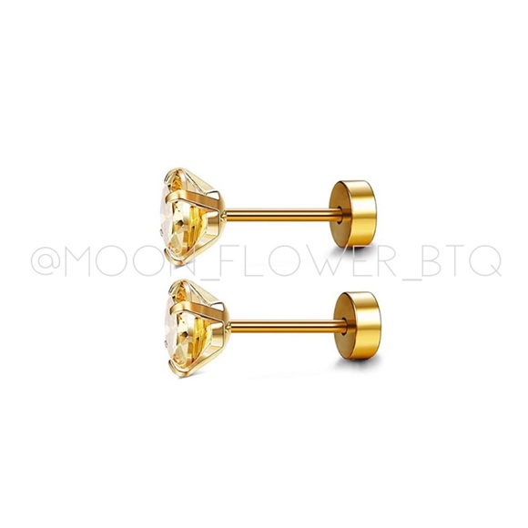 4mm Yellow Cubic Zirconia Gold Flat Back Earrings – 18k GP - Hypoallergenic - Picture 1 of 4